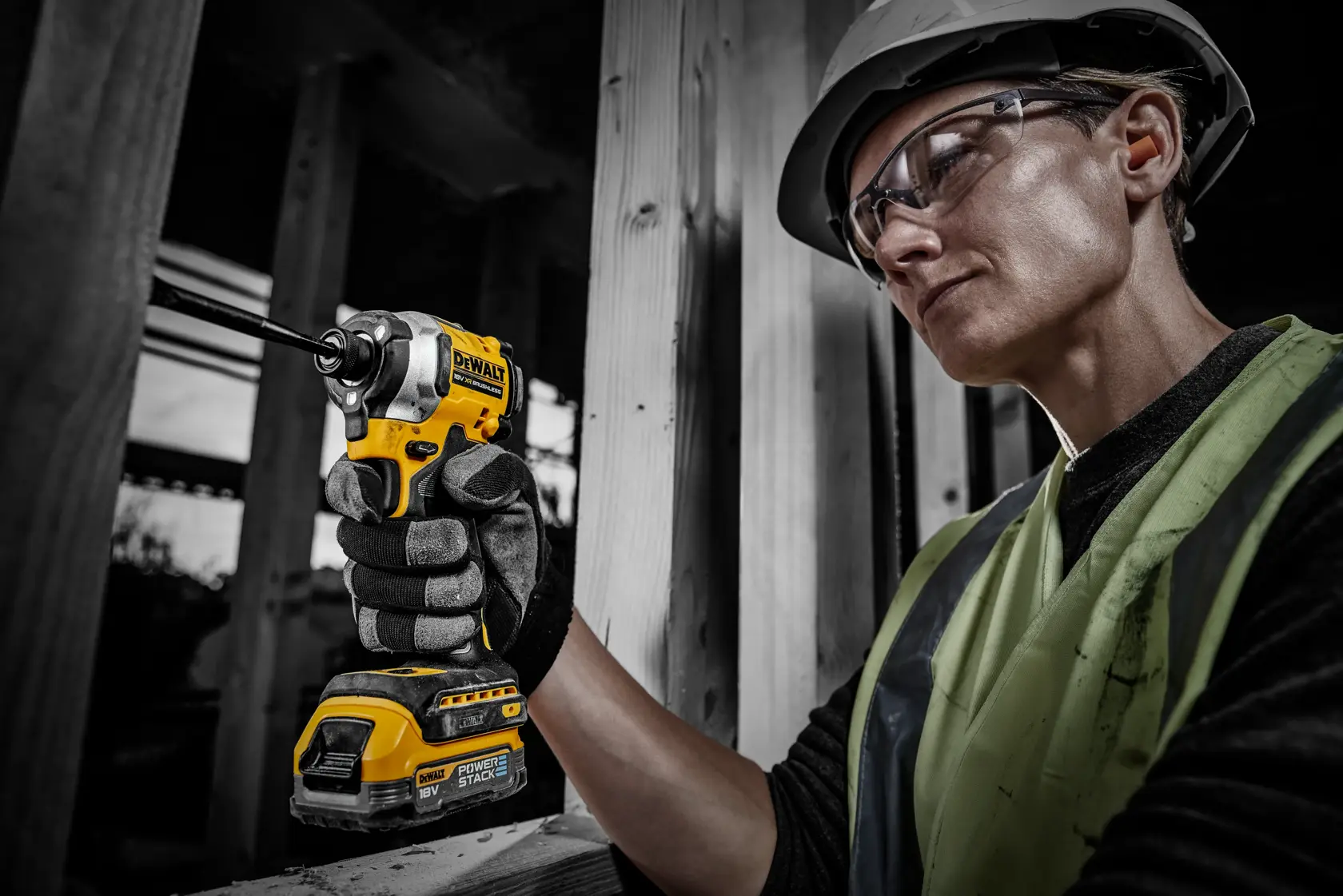 DEWALT® 18V XR® POWERSTACK Compact Battery