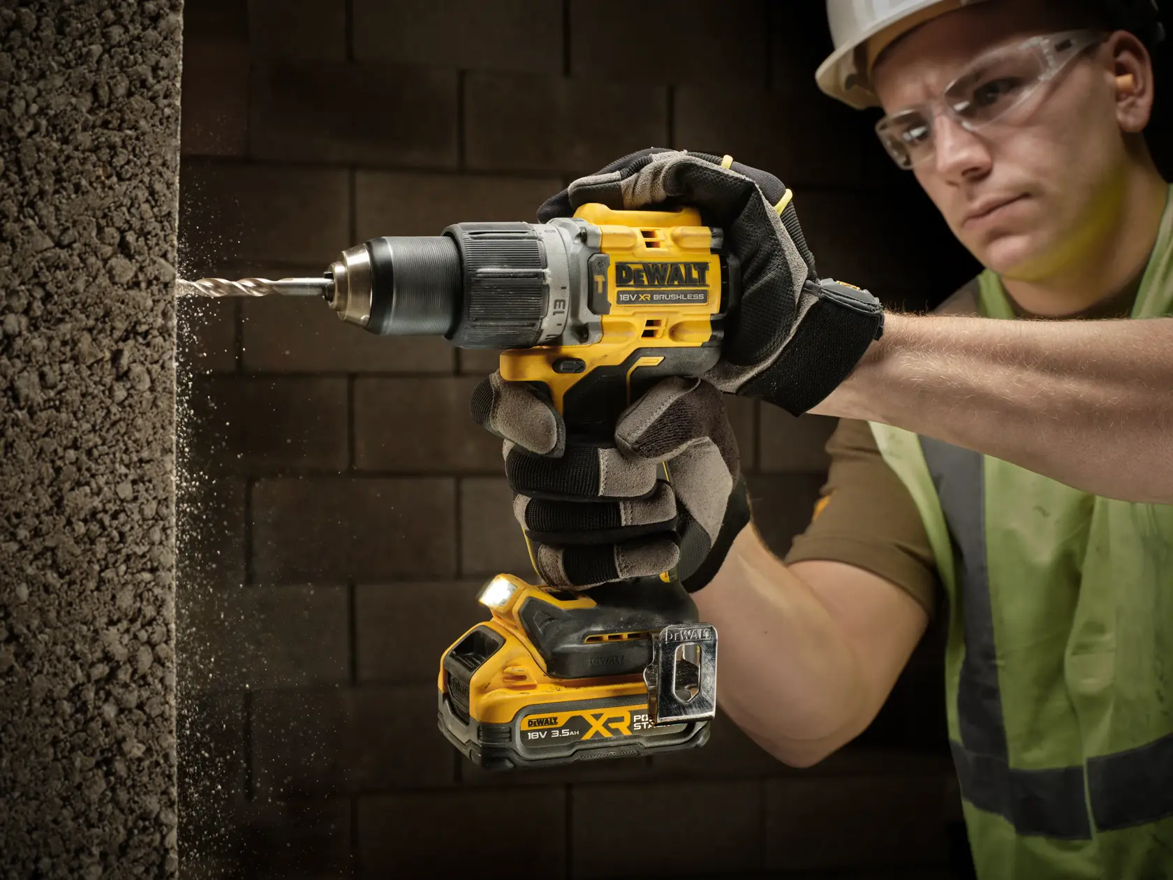 DEWALT® 18V XR® POWERSTACK 3.5Ah Battery