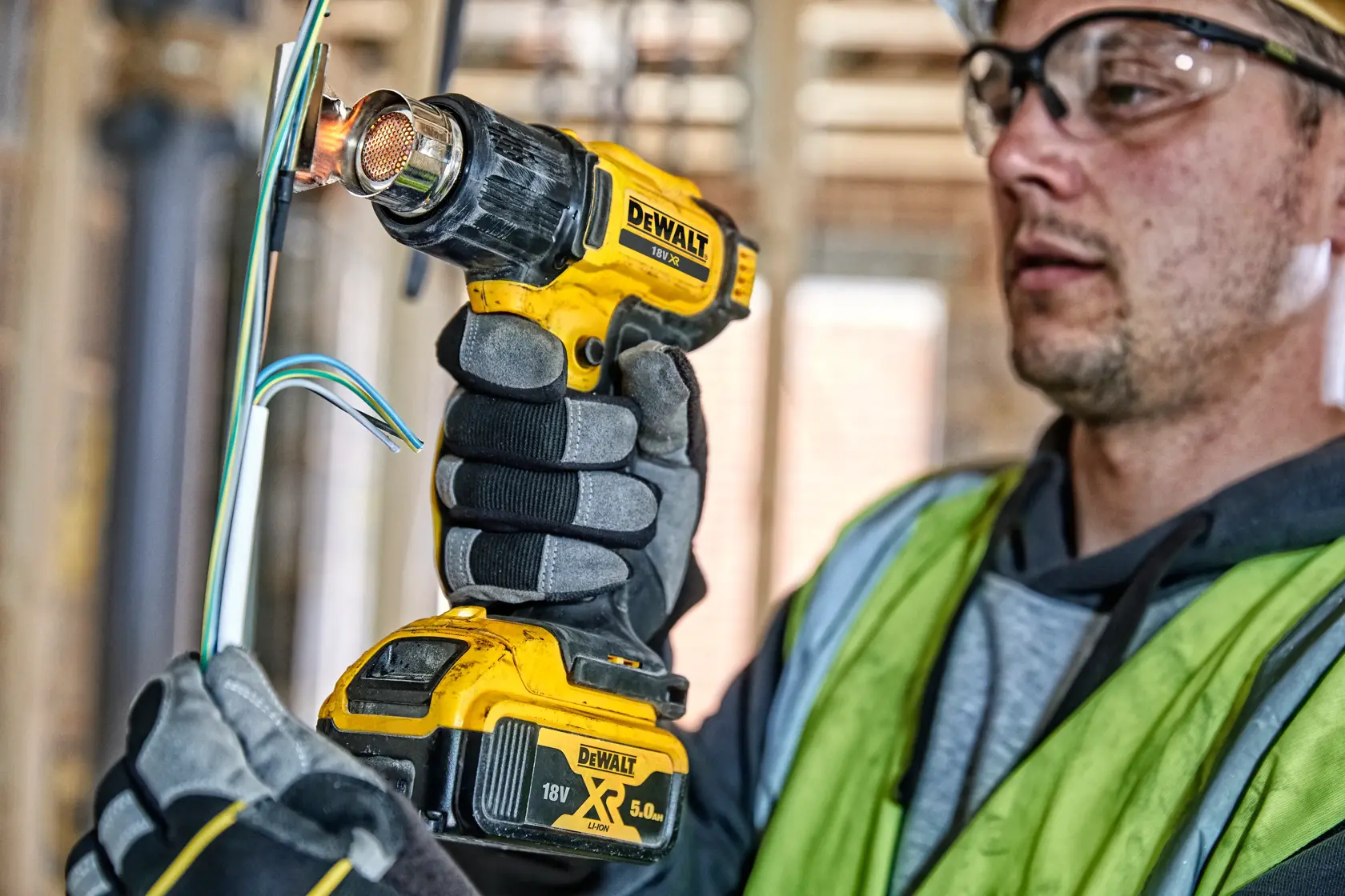 DEWALT® 18V XR® Cordless Heat Gun (Tool Only)