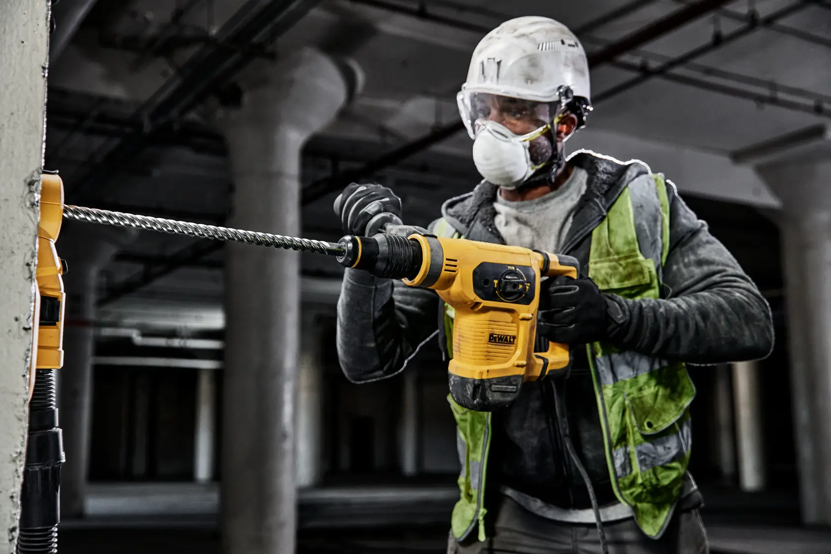 DEWALT® ELITE SERIES™ 35mm XLR SDS Max Drill Bit