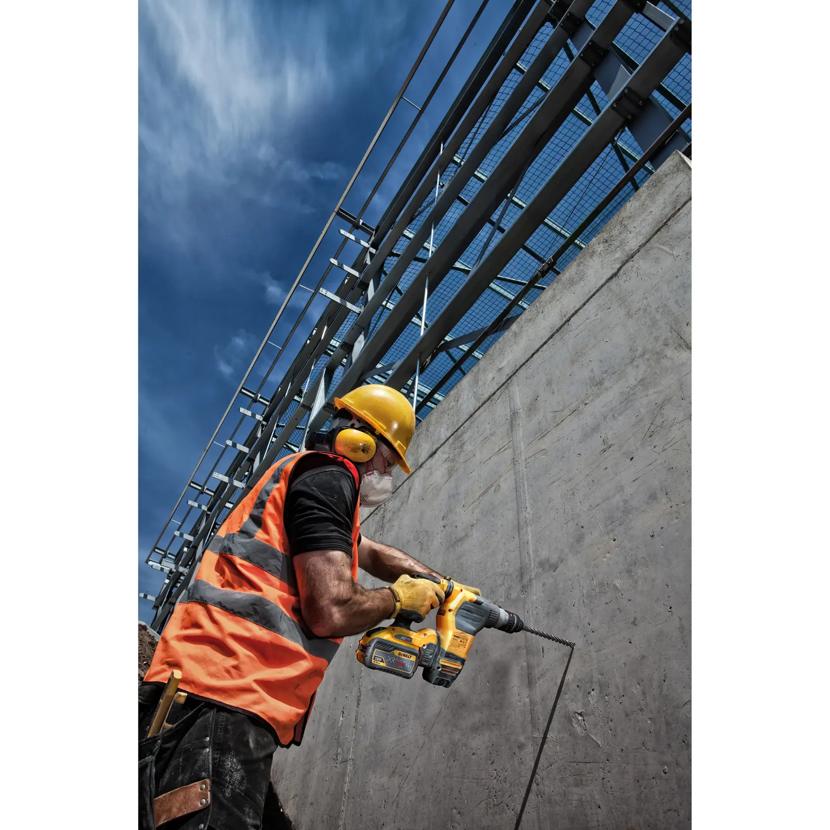 DEWALT® EXTREME SDS Plus 8mm x 310mm 2-Cutter Drill Bit