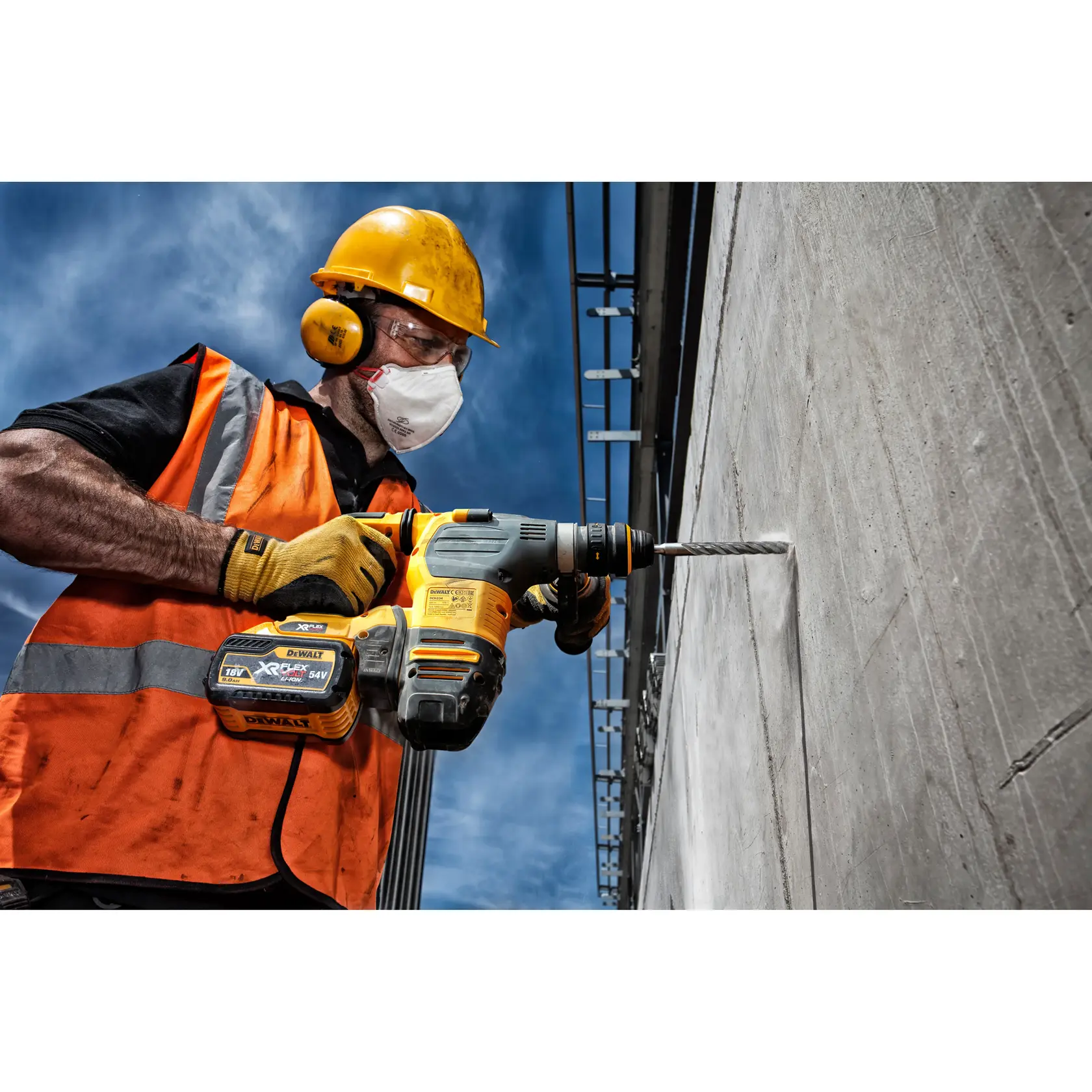 Graphic showing DEWALT XTREME Sub-Compact Series branding with the slogan 'Compact and Performance Packed' on a yellow background.