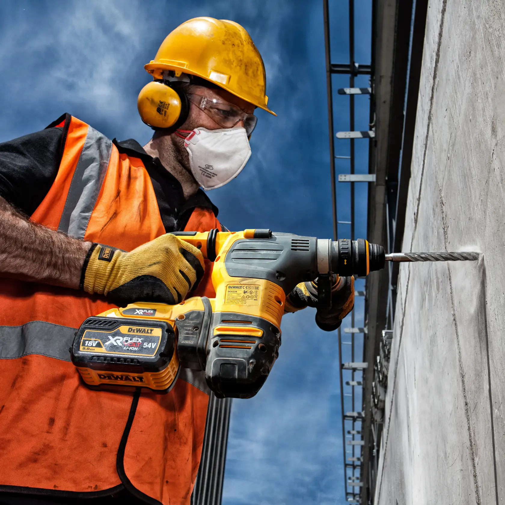Graphic showing DEWALT XTREME Sub-Compact Series branding with the slogan 'Compact and Performance Packed' on a yellow background.