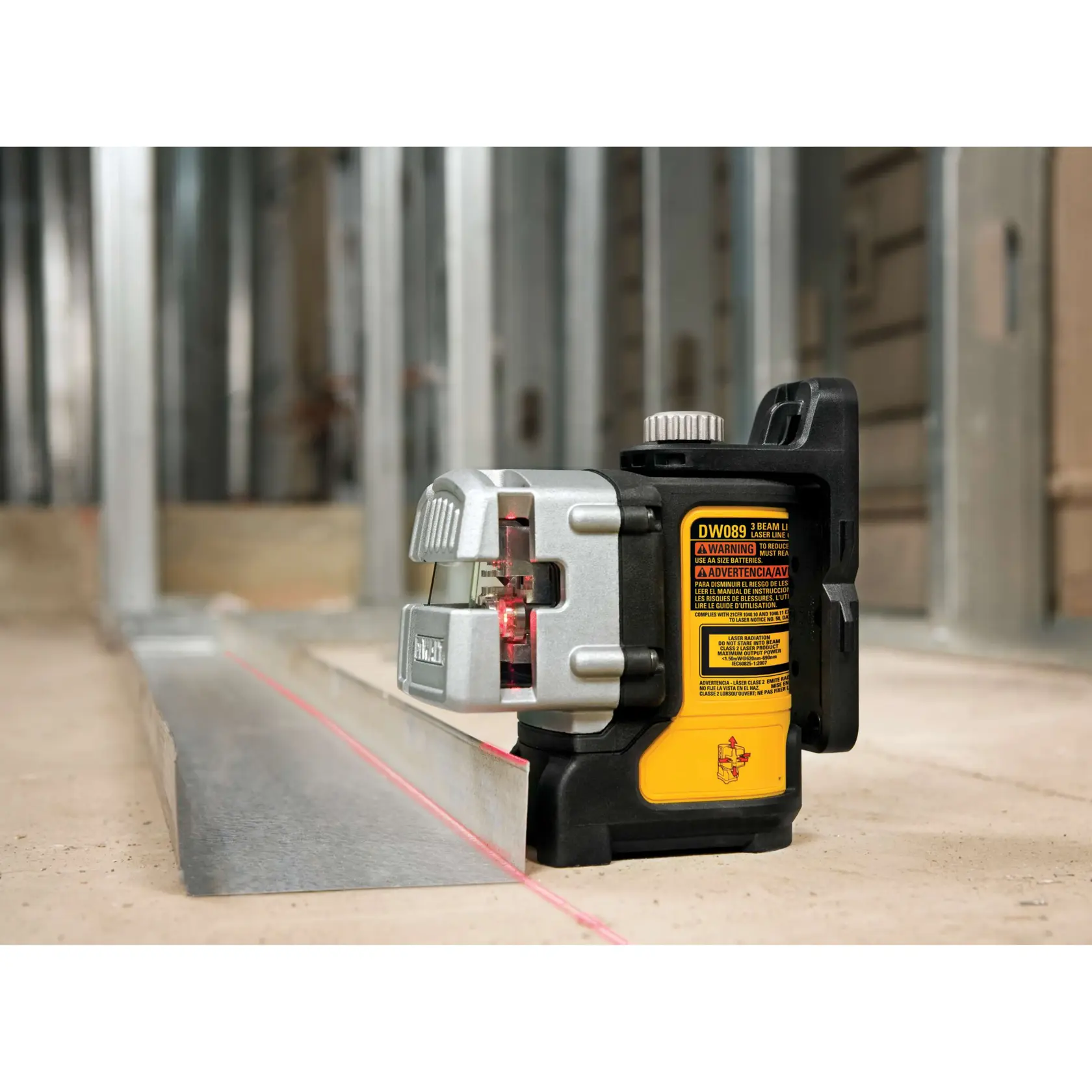 DEWALT® Multi Line Laser Self-Levelling