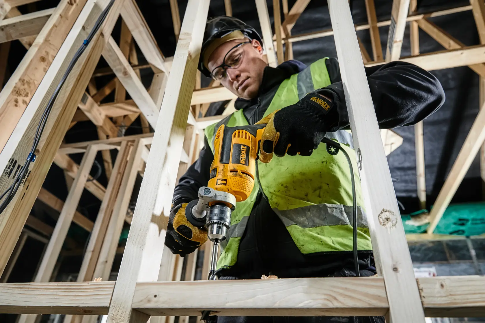 DEWALT® 750W Corded Percussion Drill
