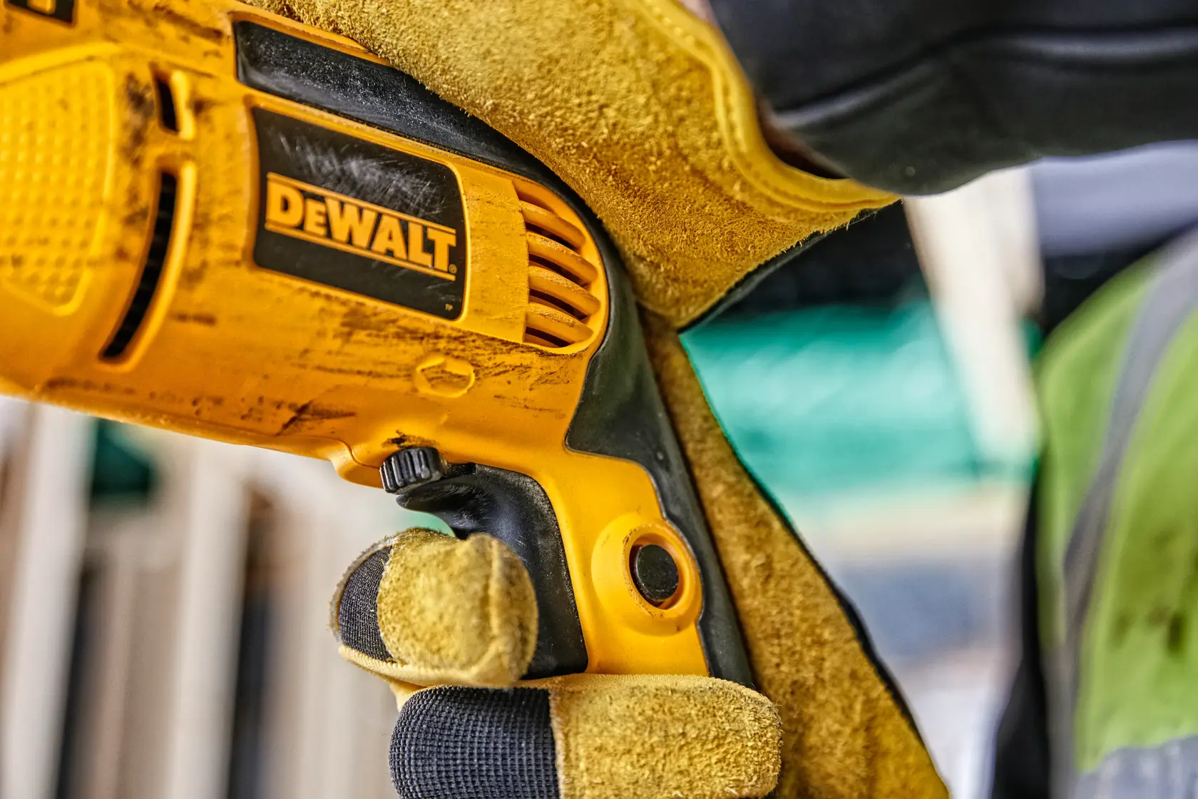 DEWALT® 750W Corded Percussion Drill