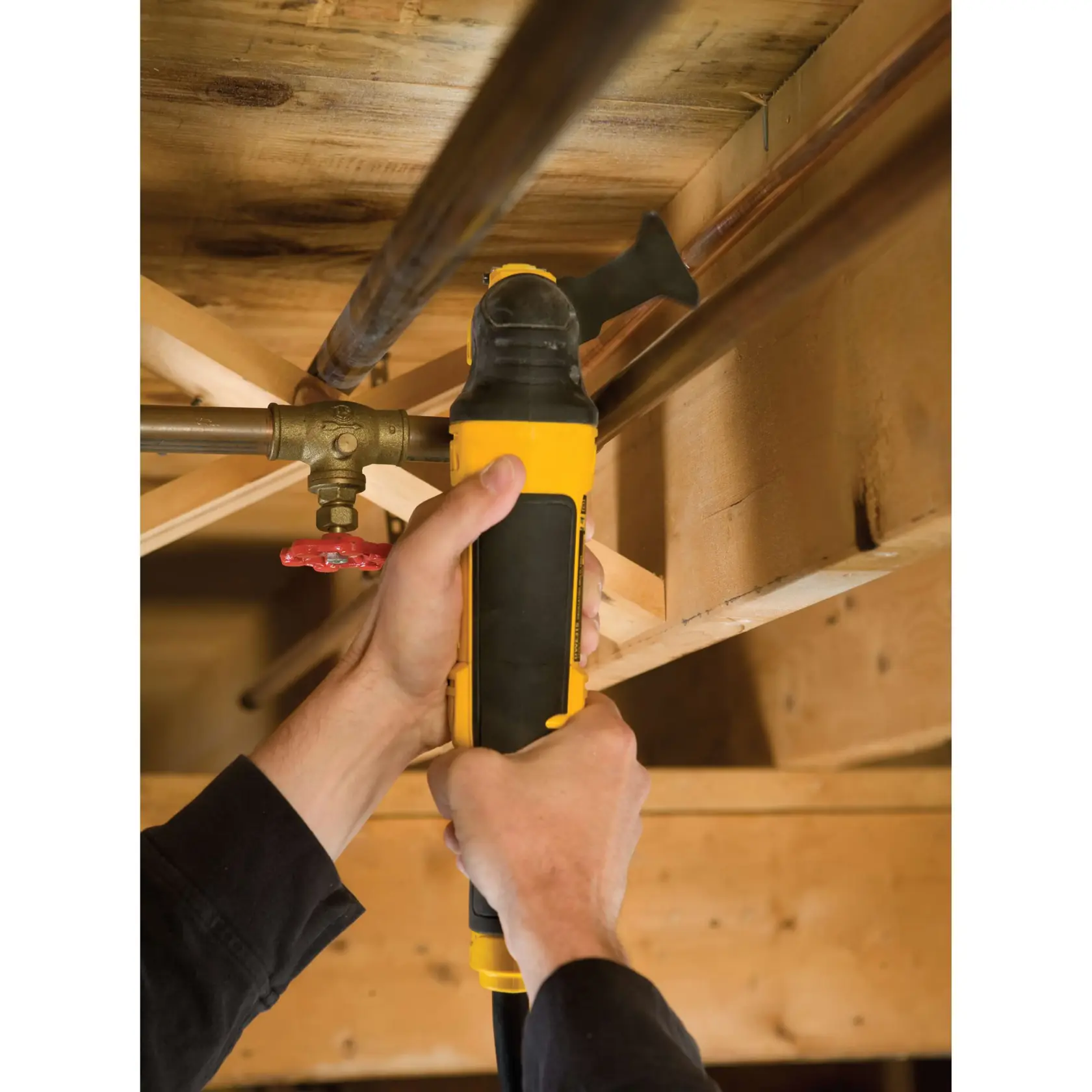 DEWALT® Oscillating Multi-Tool