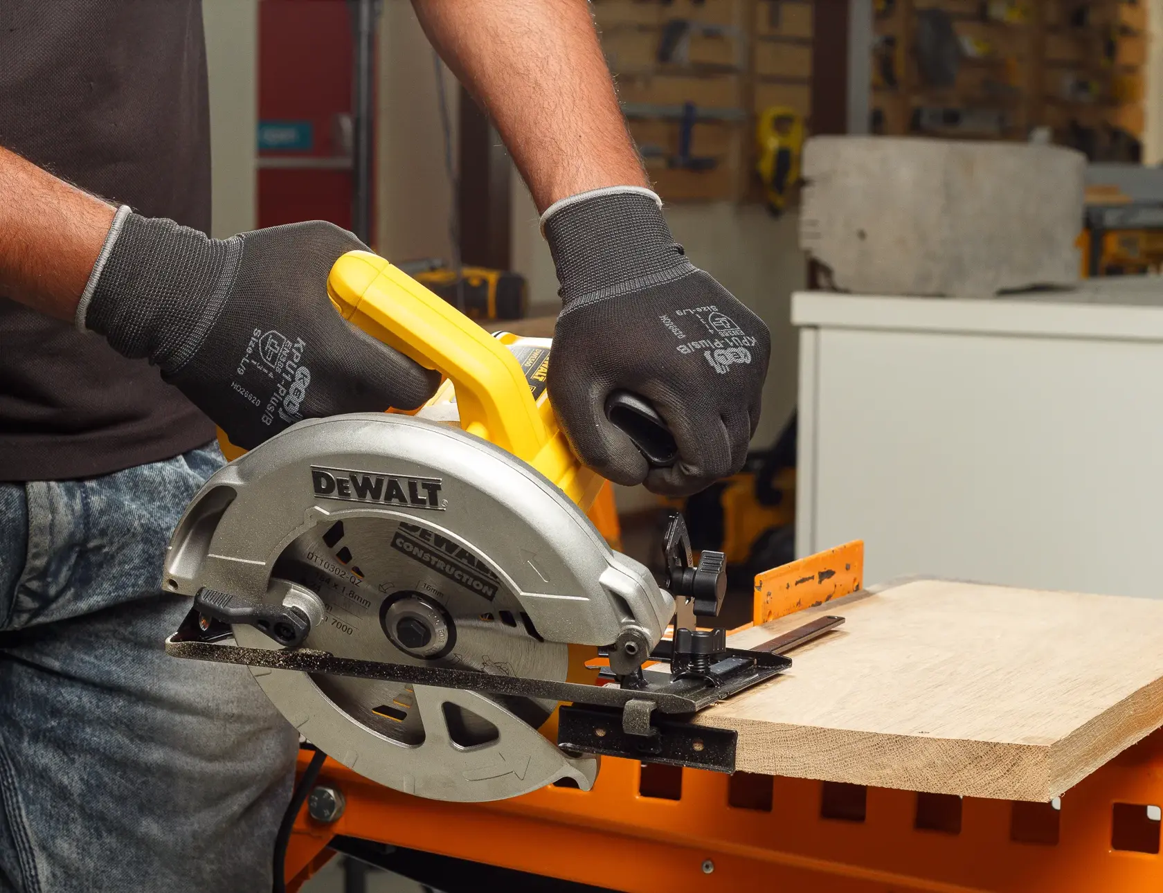 DEWALT® EXTREME 184mm 24T Circular Saw Blade, 16mm Bore